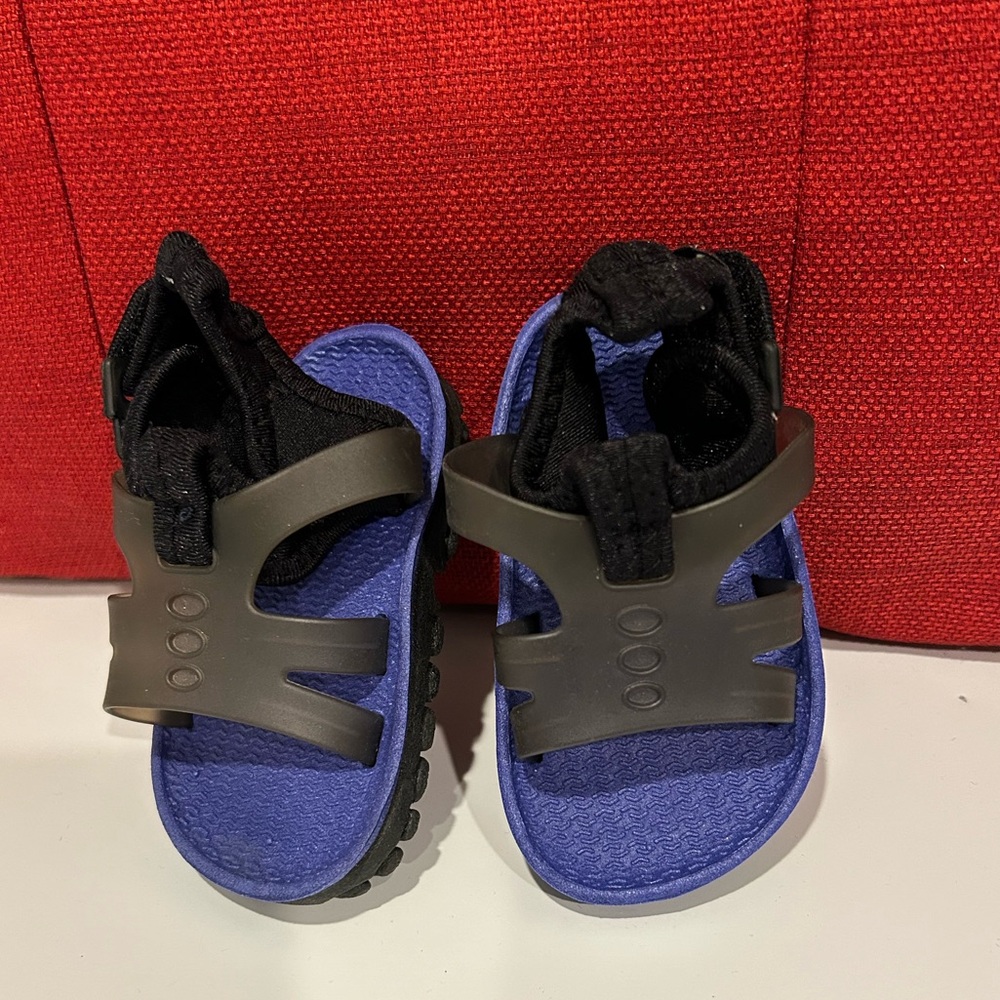 NWOT Baby Water Sandals